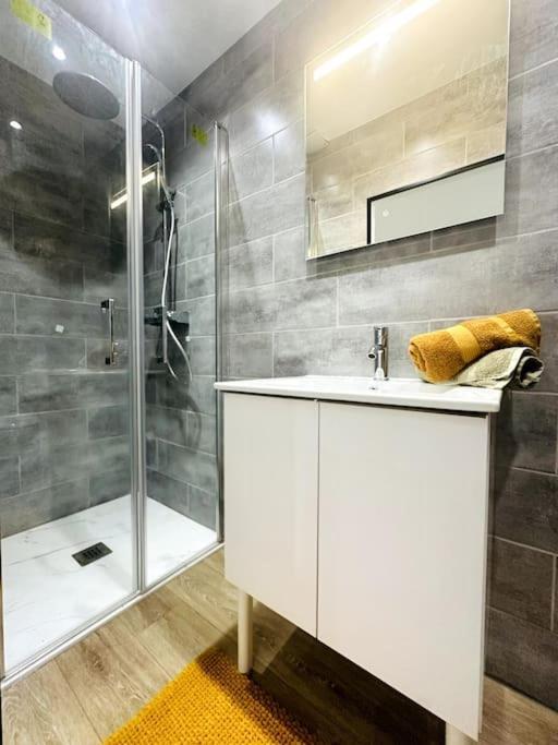 Jungle Appartement Avec Terrasse Laon Zewnętrze zdjęcie